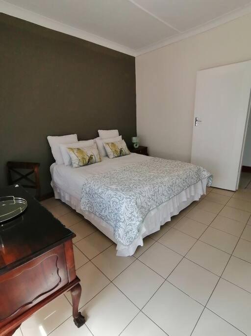 Garden And Park Leisure On Tugela Apartment Benoni Exterior photo